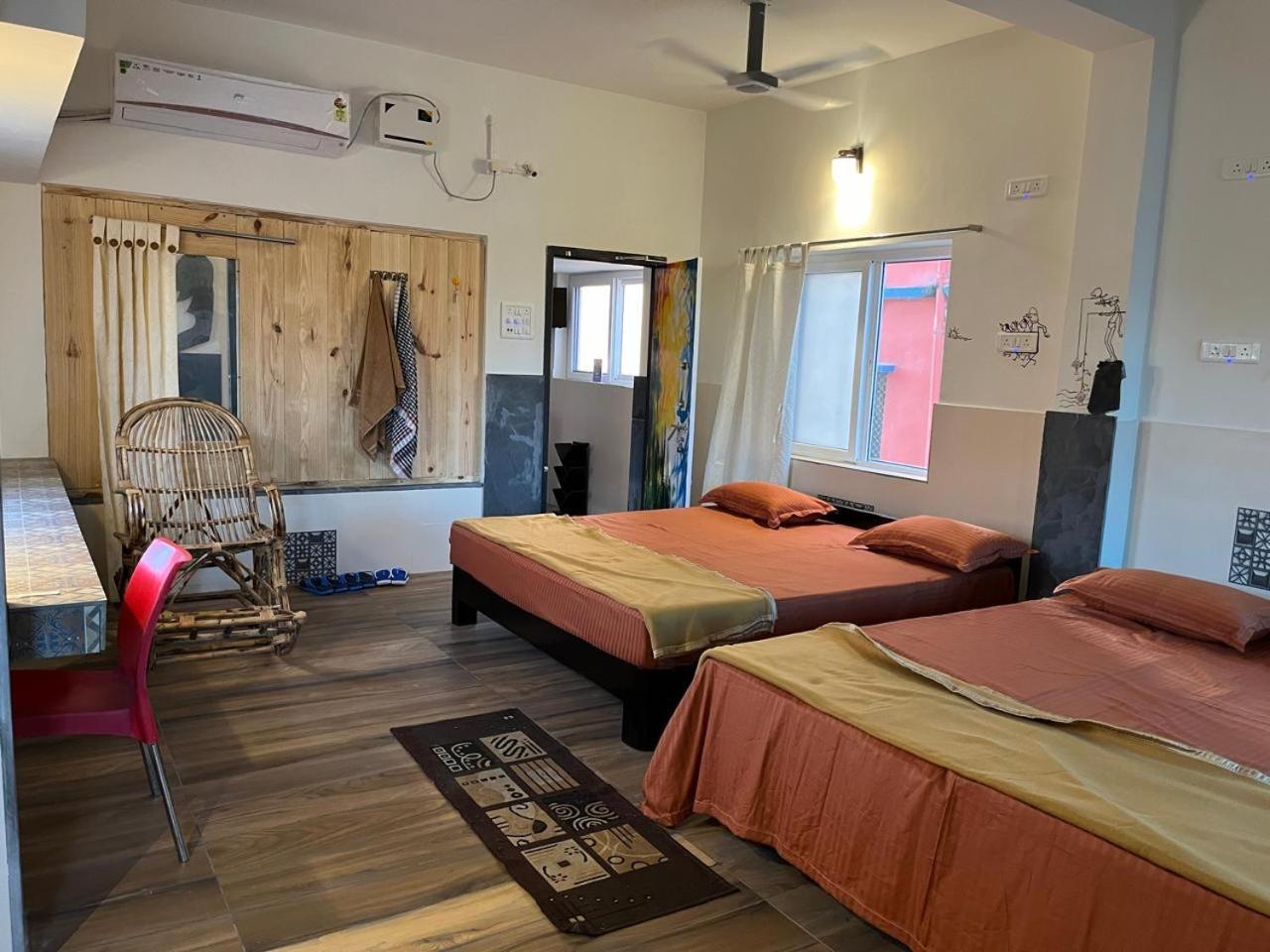 Nirman 5 Minutes Walk To Homestay Puri