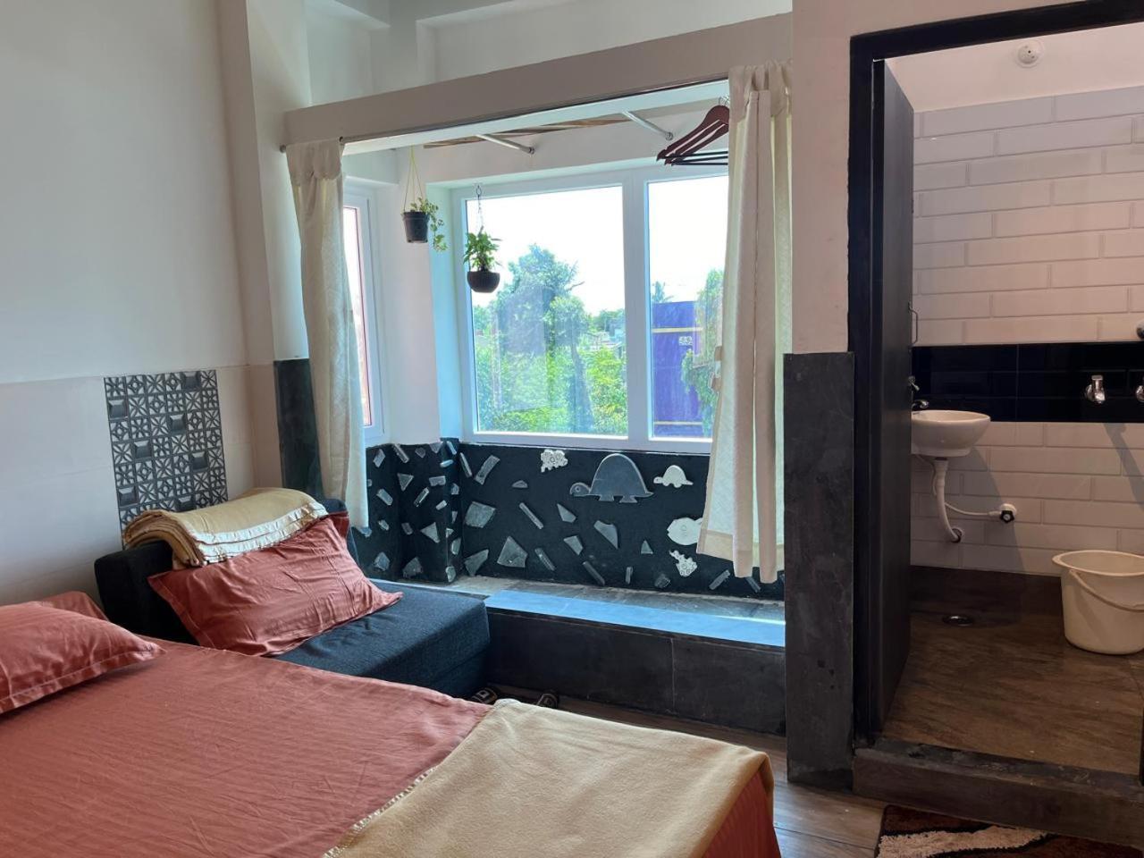 Nirman 5 Minutes Walk To Homestay Puri