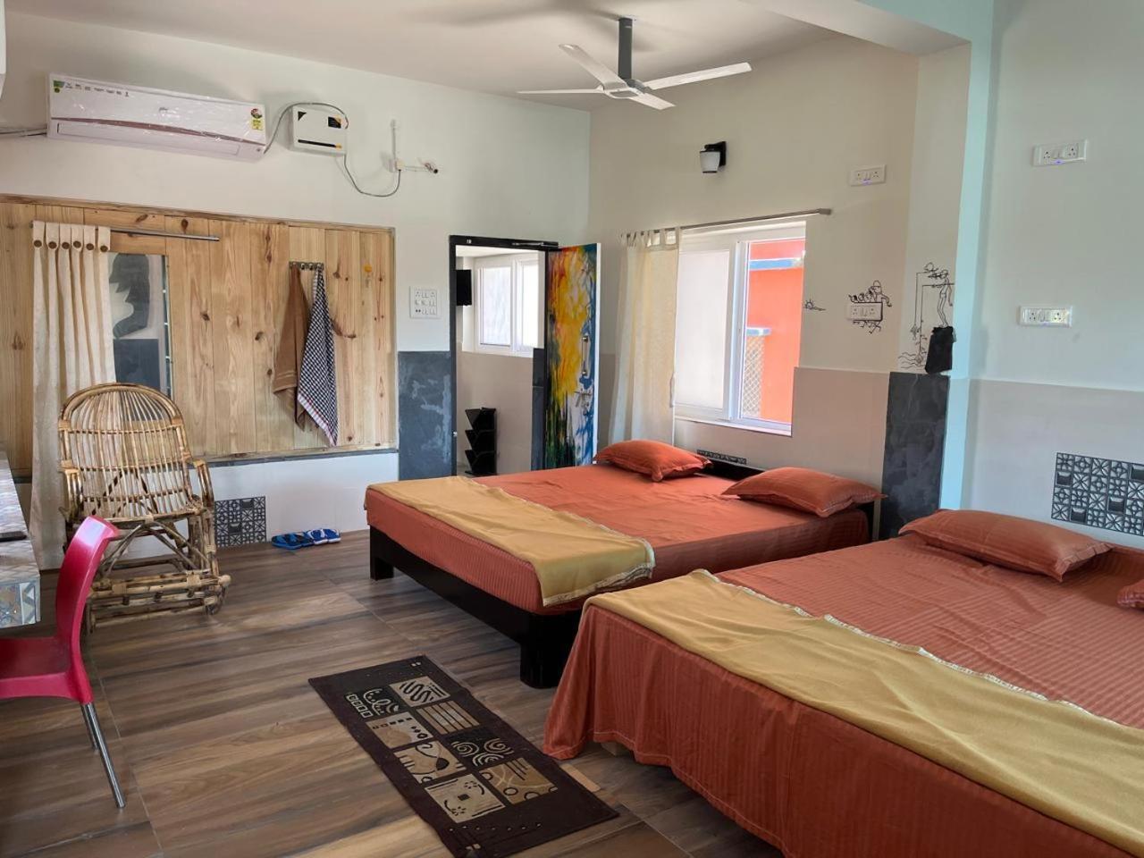 Nirman 5 Minutes Walk To Homestay Puri